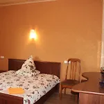 леонтія 招待所