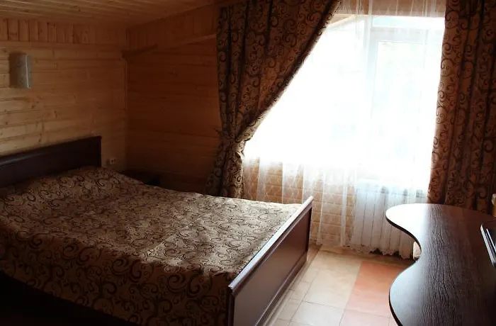 леонтія Pensjonat Skhidnytsia