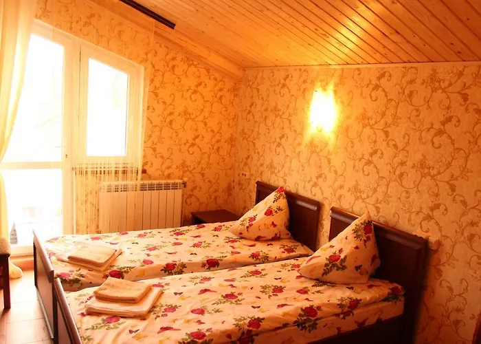 Pensjonat леонтія 3*