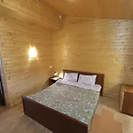Садиба Леонтія Guest house Skhidnytsia