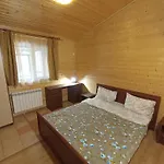 Guest house Садиба Леонтія 3*