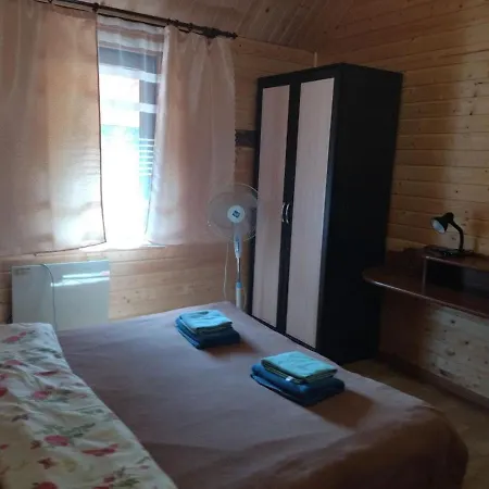 леонтія 3*