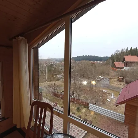 Садиба Леонтія Guest house