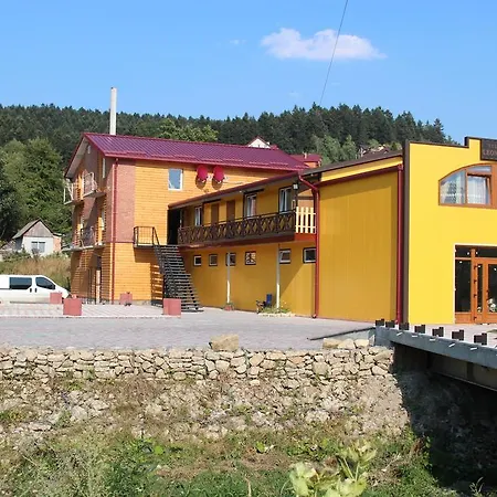 Садиба Леонтія Guest house Skhidnytsia